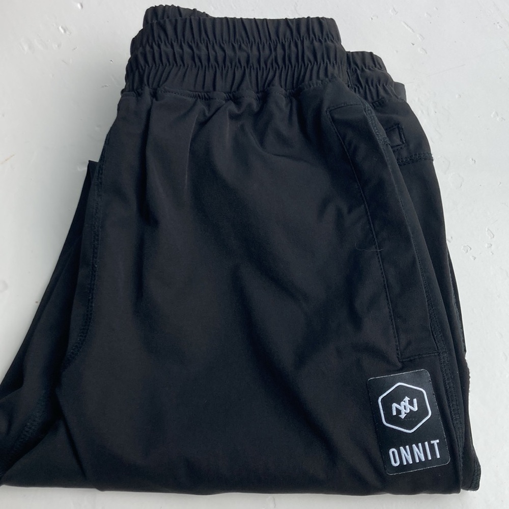 Onnit Men’s Joggers. Medium. Black